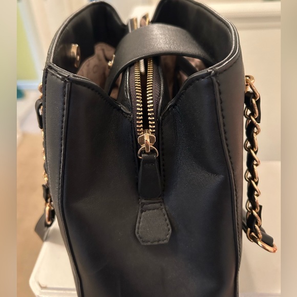 Guess Black Satchel Handbag - Picture 7 of 9